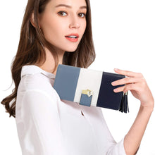 Charger l'image dans la galerie, Pomelo Best Portefeuille Femme Cuir Porte Monnaie Porte-chéquiers Porte-Cartes pour 12 Cartes, Bleu Foncé/Blanc

