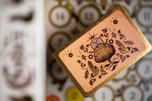 Charger l'image dans la galerie, BOMBYX Asmodee Codex Naturalis - Jeux de Société - Jeux de Cartes - Jeux de Voyage à Partir de 8 Ans - 2 à 4 Joueurs - Version Française, Noir
