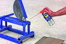 Charger l'image dans la galerie, WD-40 Specialist • Lubrifiant Sec Au PTFE • Spray Double Position • Anti Friction • Lubrifie en laissant un film sec • Compatible tous métaux, plastique et verre • 400 ML
