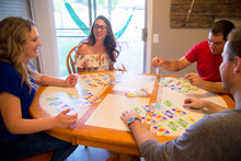 Charger l'image dans la galerie, SKYJO, de Magilano - Le Tout Nouveau Jeu de Cartes/de société pour Les Petits et Les Grands pour se divertir et Passer des soirées Amusantes avec des Amis et en Famille
